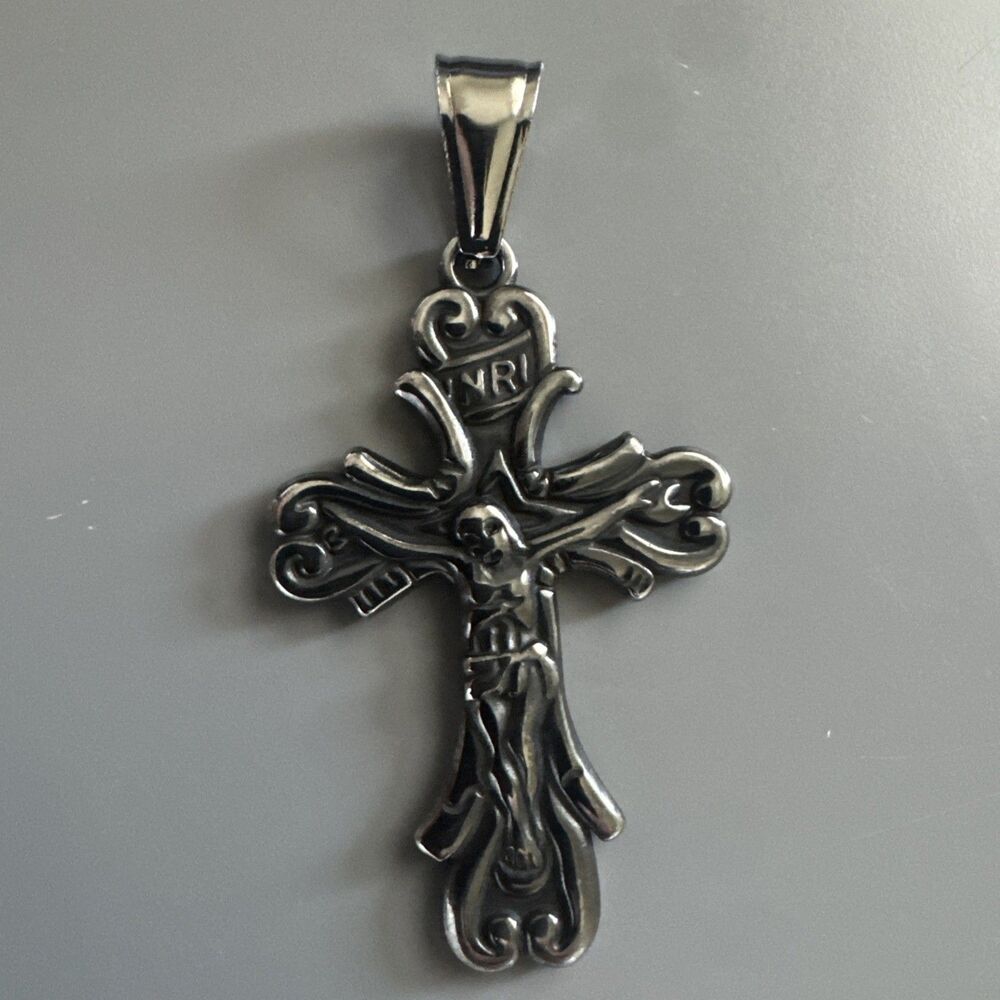 Stainless Steel Saint Jesus Christ Crucifix Pendant Chain 24” Necklace NRI